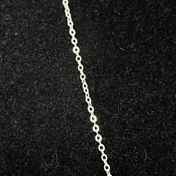 Silver Tone Cascading Orchid Cable Chain Necklace 20" (3747) - Picture 3 of 6